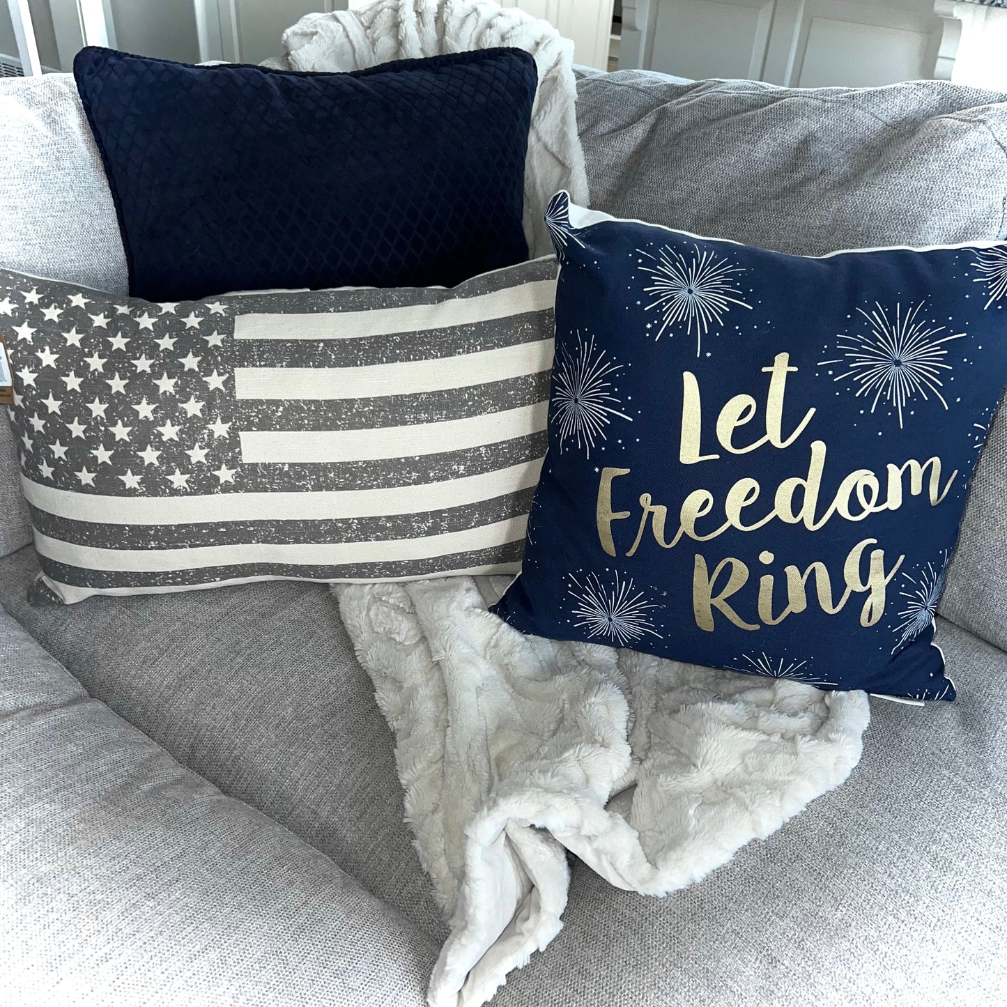 throw pillow cover :: stenciled flag