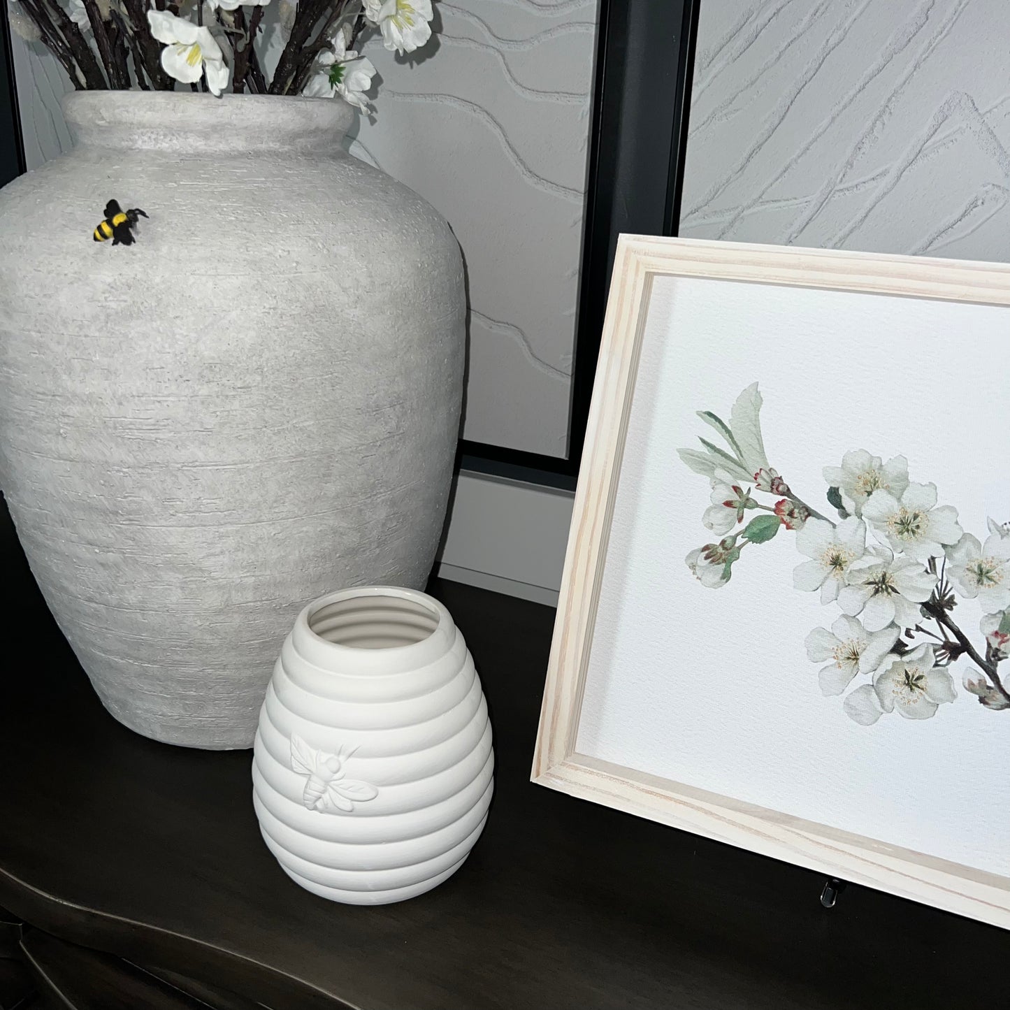 frame :: blossoms & bees