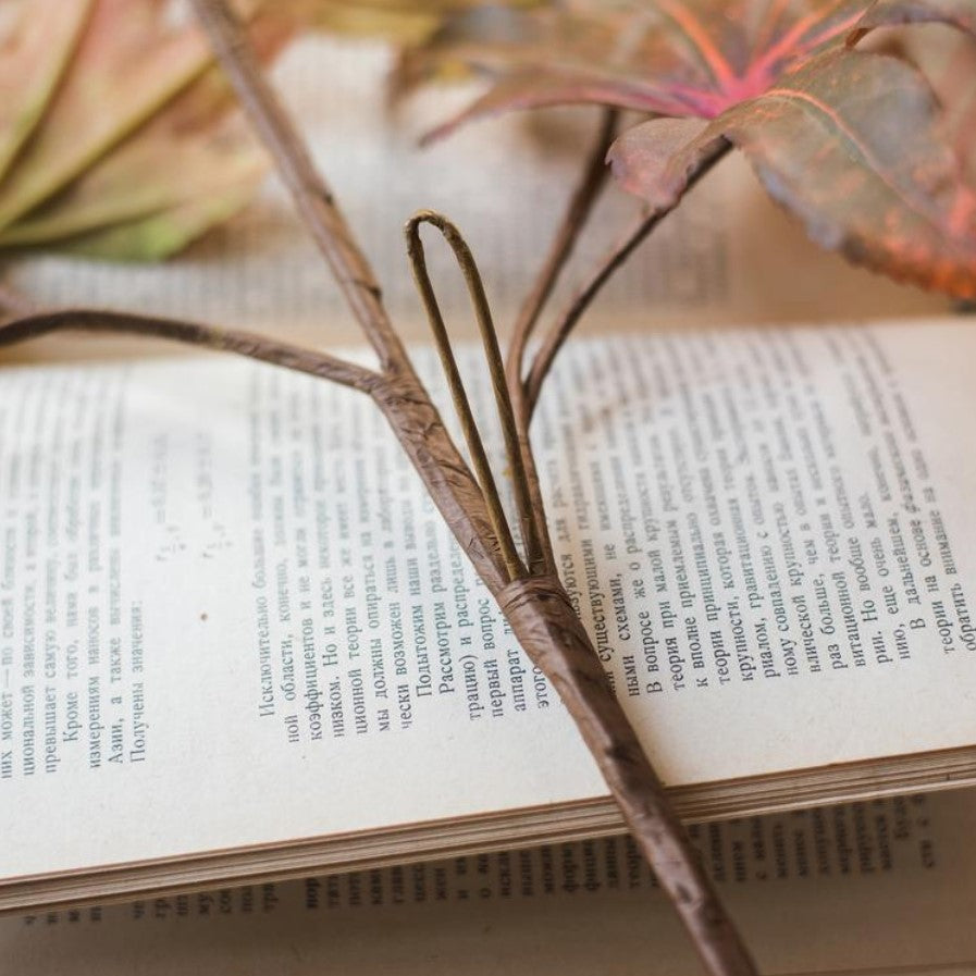 Decorative foliage stem