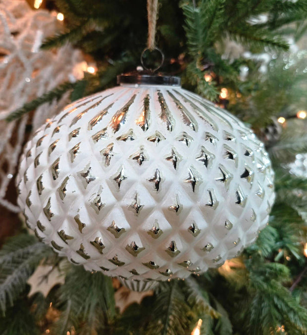 ornament :: white diamond orb 4"