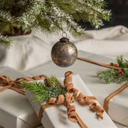 ornament :: kugel silver crackle 3"