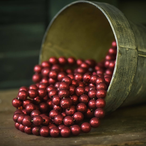garland :: bead aged red 9' {large beads}