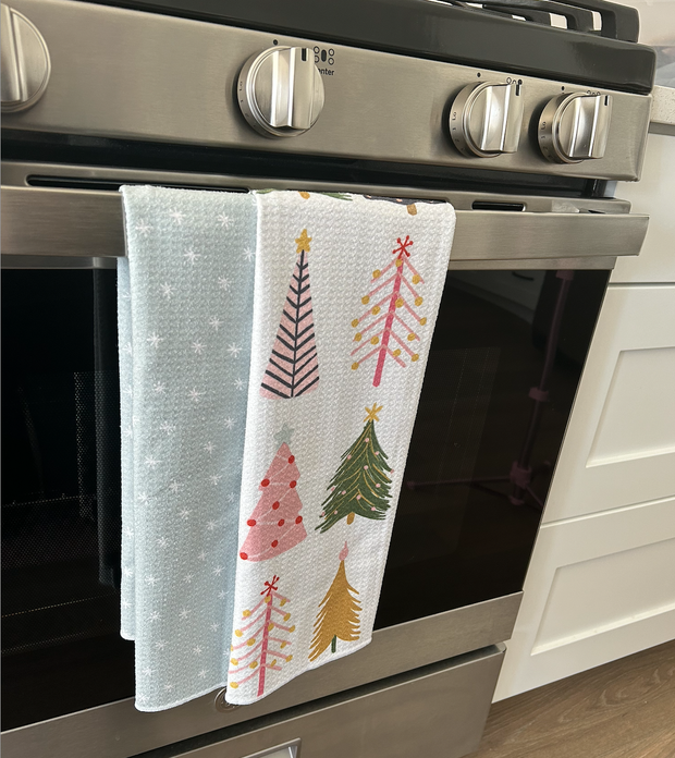 kitchen towel :: christmas trees
