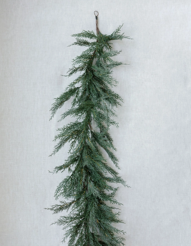 garland :: cedar 9'L