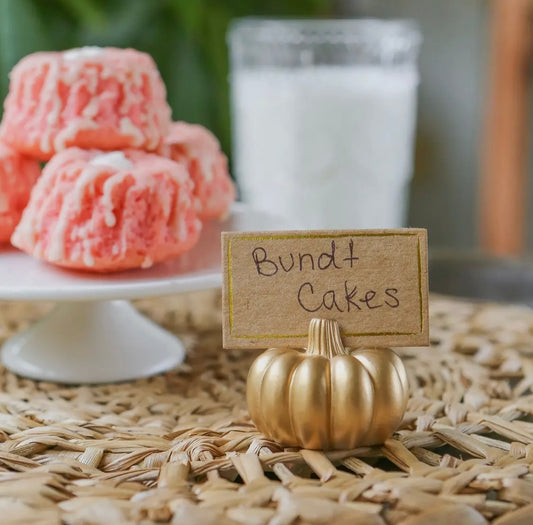 festive fall pumpkin place card holders