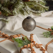 ornament :: kugel crackle silver 4"