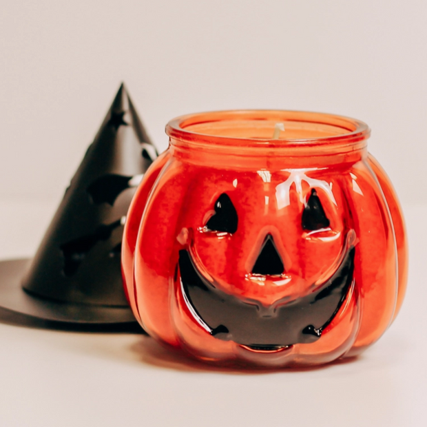 candle :: jack-o'-lantern