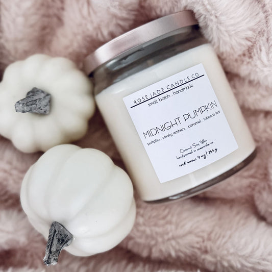 Midnight Pumpkin scented candle with rich pumpkin aroma