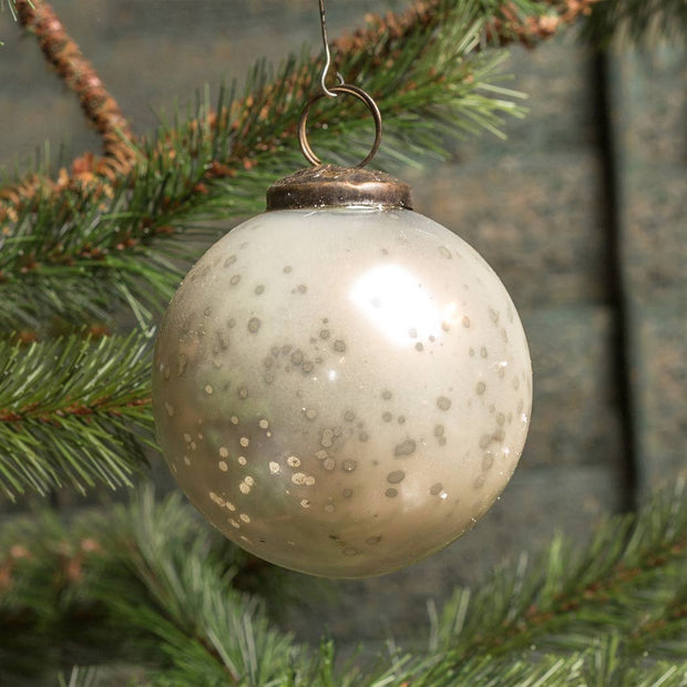 ornament :: kugel cream 4"