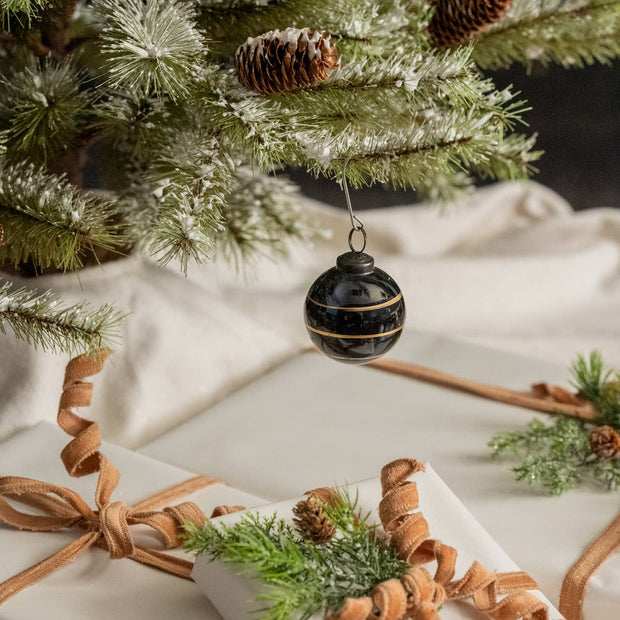 ornament :: kugel black with gold stripe 2.5"