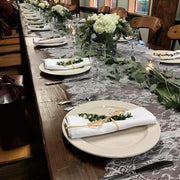 table runner :: lace