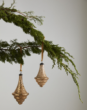 ornament :: finial dimpled gold