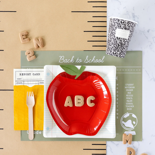 School-inspired table decor with ruler design