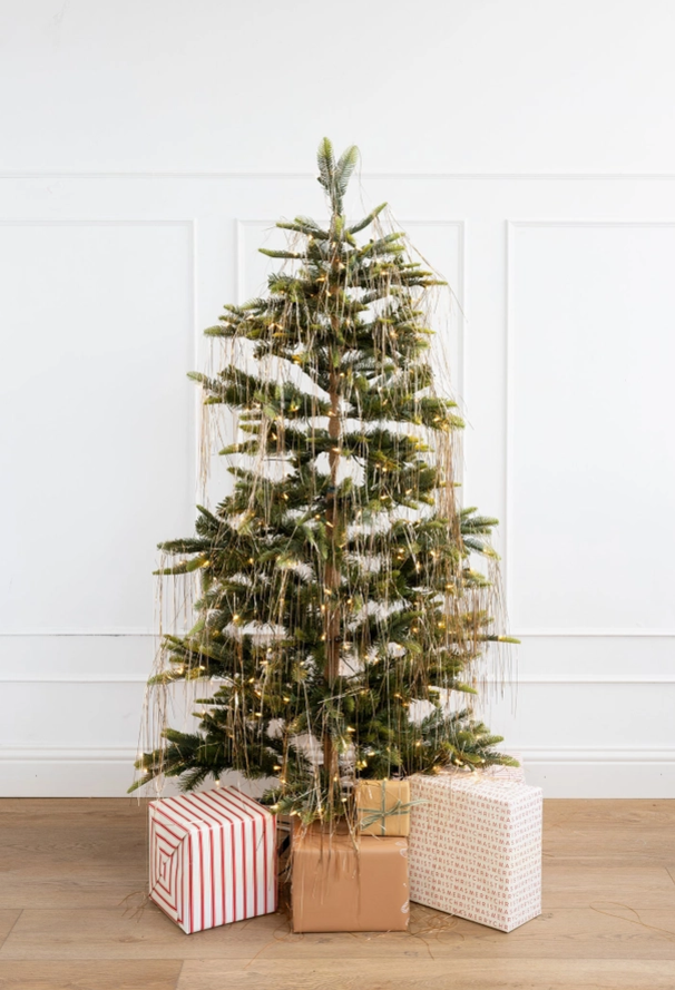 tree tinsel :: gold